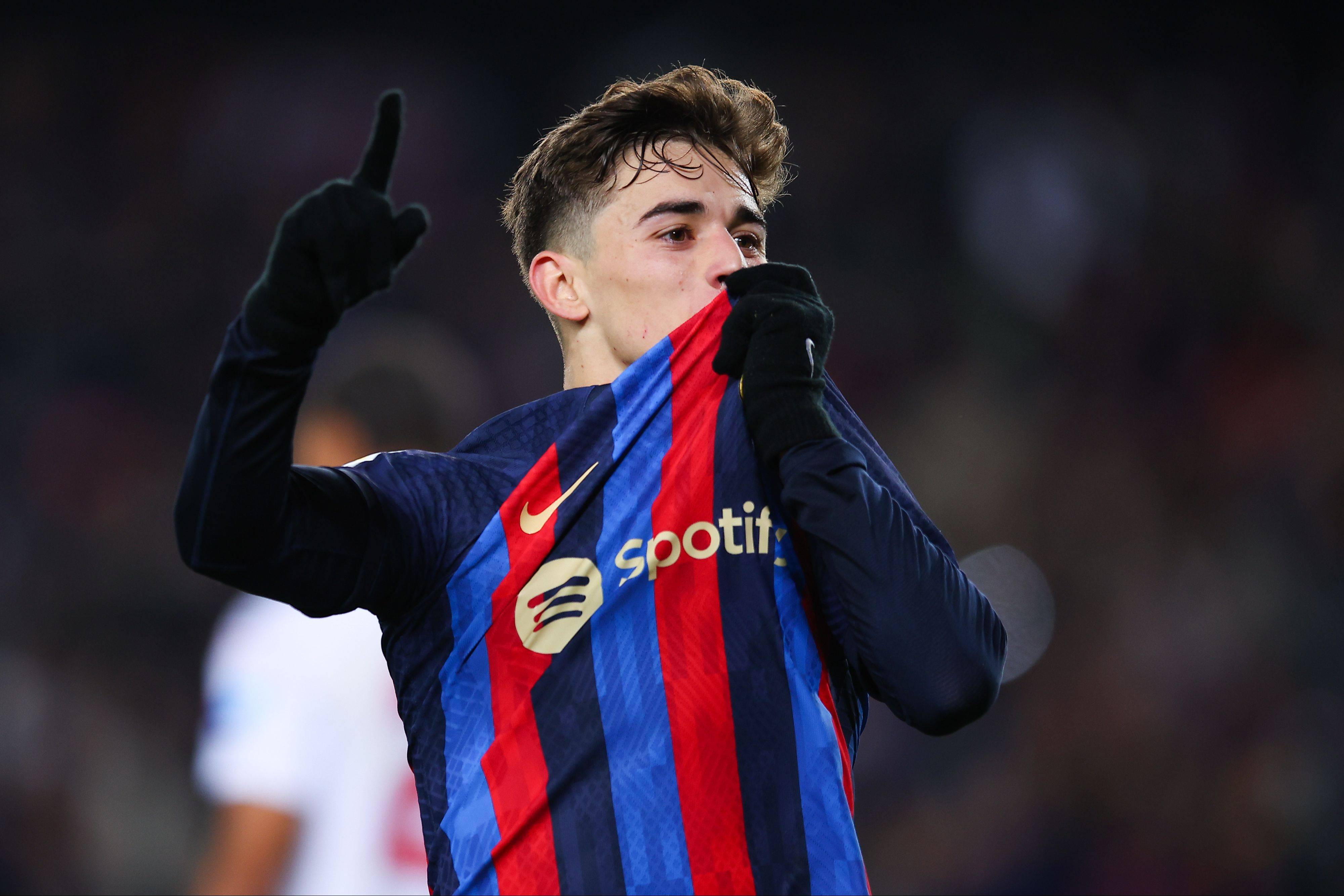 包含欧冠清晨刷纪录拜仁慕尼黑扳平良机备战欧冠，这一次真的巴塞罗那围绕国王杯强势反弹的词条